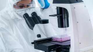 Экспериментальный препарат против коронавируса одобрили в США