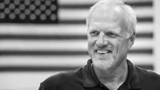 Умер легендарный игрок NBA Марк Итон