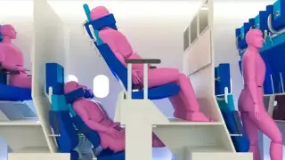 Проблему с местом для ног в эконом-классе самолета решил студент