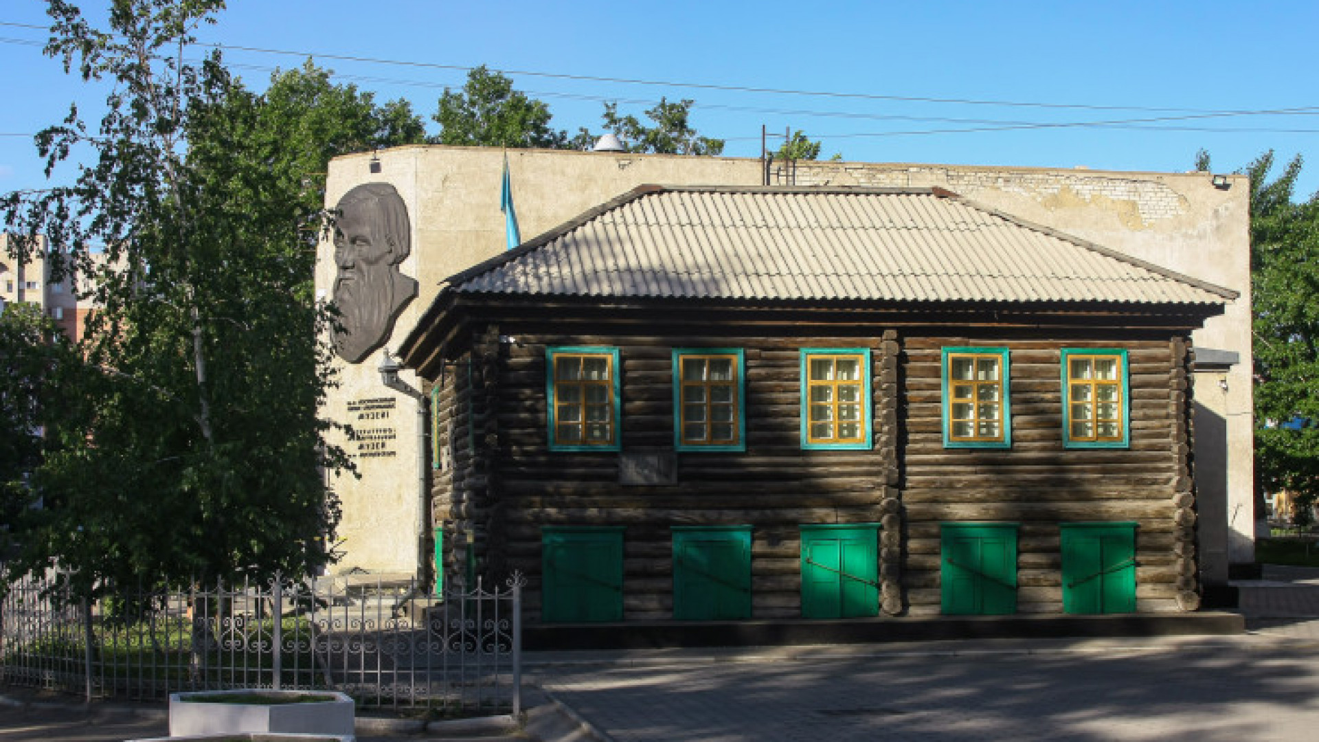 Литературная гавань Достоевского и родина Абая. Чем примечателен Семей |  Tengritravel.kz