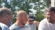 "Ничего не делаете с трассой". Эмоциональное видео с дальнобойщиком появилось в Сети