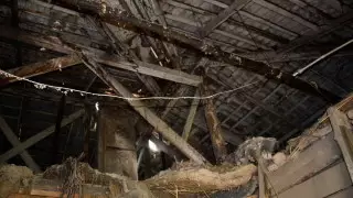 Потолок обвалился в одном из многоквартирных домов Алматы