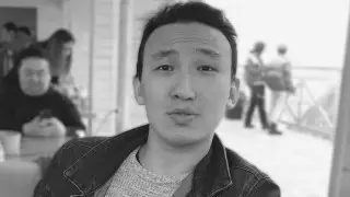 Президент Токаев посмертно наградил погибшего на Чарыне учителя