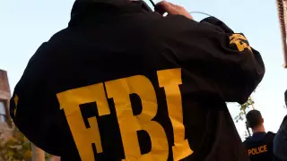 Бывший агент ФБР выманил 800 тысяч долларов у жительницы США