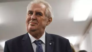 Сенат Чехии заявил о намерении инициировать импичмент Земана