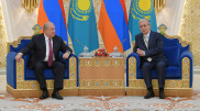 Токаев встретился с президентом Армении