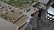 Драку астанчан во дворе дома сняли на видео
