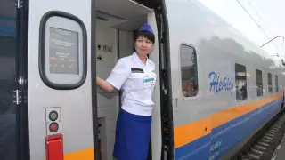 Два дополнительных поезда запустят на Алаколь