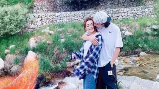 "Бәйбіше". Ninety one тобының экс-солисі Ерке Есмаханмен түскен суретін жариялады