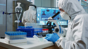 Эксперт прокомментировал новую версию происхождения COVID-19