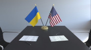 СМИ опубликовали разговор советника Трампа и помощника Зеленского