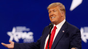 В Китае ответили Трампу на требование "репараций" за коронавирус