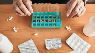 США впервые за 20 лет одобрили новый препарат для лечения болезни Альцгеймера