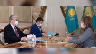 Токаеву сообщили о новых правилах при выдаче микрокредитов