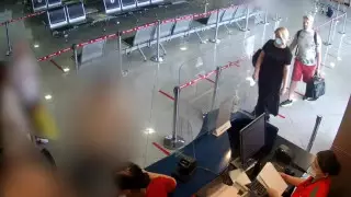 Скандал в самолете Алматы - Нур-Султан: опубликовано видео с пассажиром