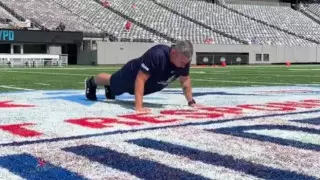 Американец побил мировой рекорд по отжиманиям