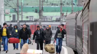 Озвучено число людей, уехавших из Казахстана за годы независимости