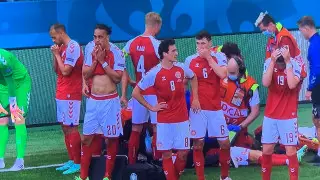 Футболист сборной Дании потерял сознание во время матча Евро-2020