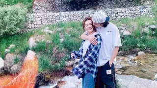 Ерке Есмахан: Аяғым ауыр емес! Арамызда неке жоқ!