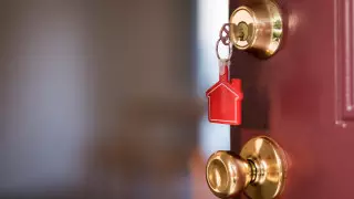 Airbnb выплатил 7 миллионов долларов жертве изнасилования