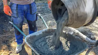 Цементный завод несет угрозу здоровью алматинцев - депутат