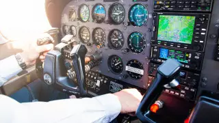 Сколько в Казахстане иностранцев - пилотов самолетов