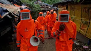 Коронавирус атаковал буддийские монастыри Индии