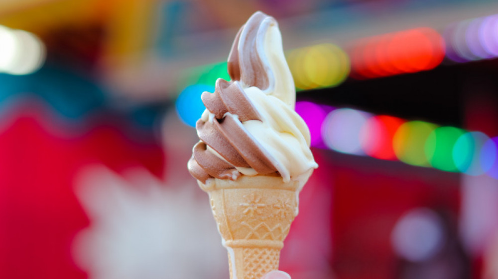 Пломбир, сорбет или фруктовый лед: какое мороженое не стоит есть в жару