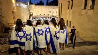 Премьер-министр Израиля заявил о новой вспышке коронавируса в стране