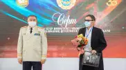 Тургумбаев наградил казахстанских авторов детективов
