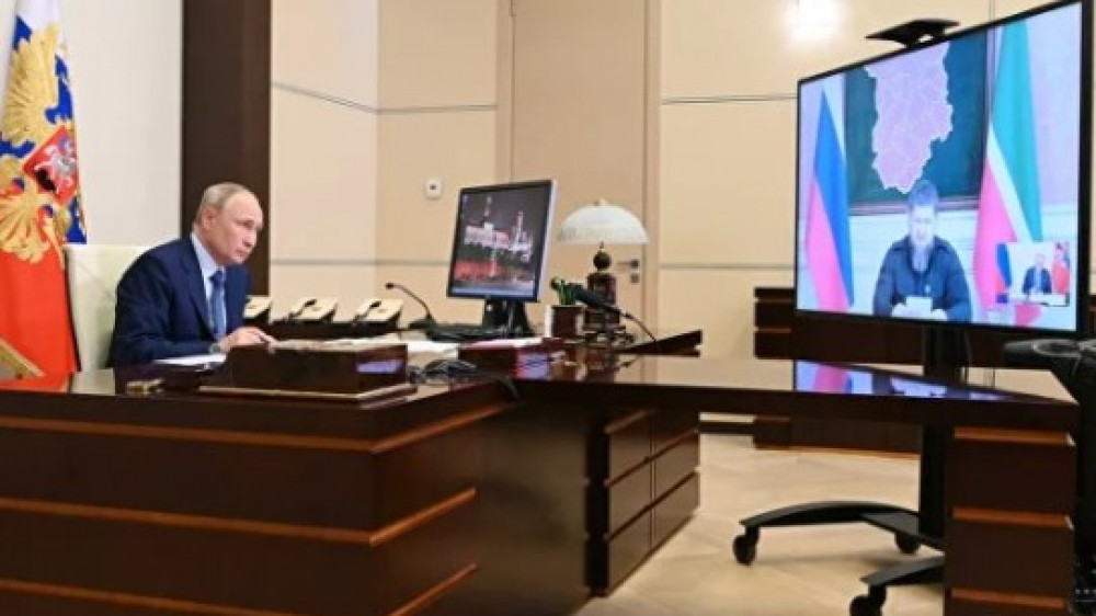 Путин предложил Кадырову опять баллотироваться на пост главы Чечни