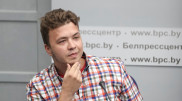Протасевича и его девушку перевели под домашний арест