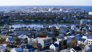 Исландия отменяет ПЦР для вакцинированных и переболевших COVID-19 туристов