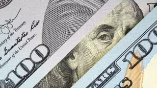 Курс доллара резко снизился