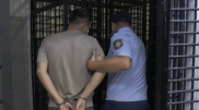Мужчина напал с ножом на двух прохожих. Есть погибший