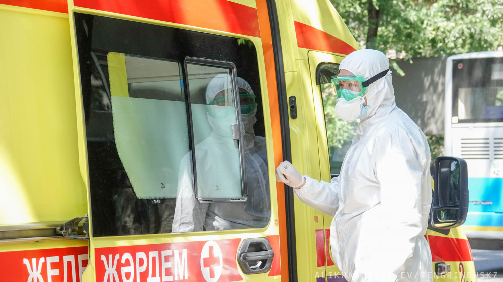 25 человек умерли от коронавируса и пневмонии за сутки в Казахстане