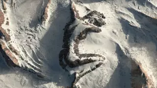 Рисунок гор "Спящая леди из Казахстана" стал вирусным в Сети