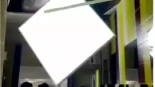 В аквапарке в Нур-Султане на голову посетительницы обрушился потолок