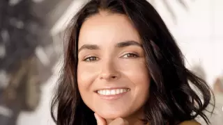 Ирена Понарошку рассказала казахстанцам о важности сортировать мусор