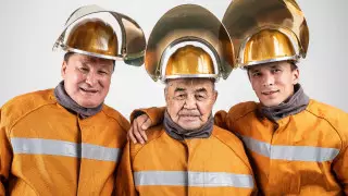 День металлурга: 4 истории простых казахстанских семей