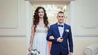 Модель из Казахстана ростом 1,95 метра дала интервью The Sun