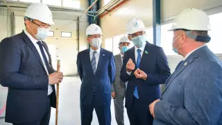 "Засуха и падеж скота": Спикер Сената встретился с жителями Мангистау