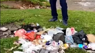 Казахстанский фотограф показал, как туристы загадили плато Ассы