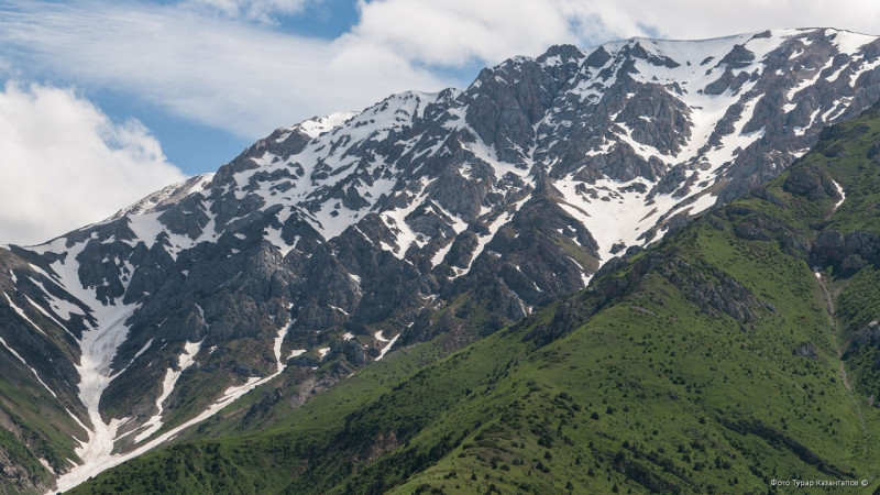 27-летний турист потерялся в горах Алматы