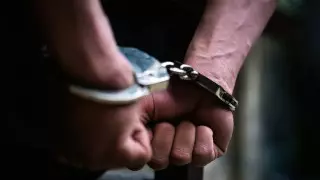 Футболист АПЛ арестован по подозрению в педофилии