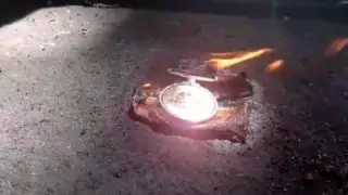 Австралийские ветераны афганской войны публично сжигают свои медали