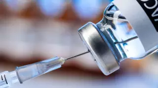 Только добровольная - Цой о вакцинации детей в Казахстане