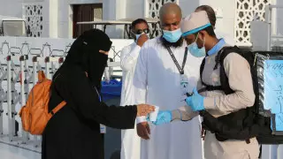 В Саудовской Аравии запретят посещать любые мероприятия без прививки