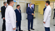 Токаев о медиках: Им очень тяжело, но мы их будем поддерживать