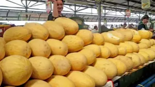 Кому опасно есть дыню, рассказала врач